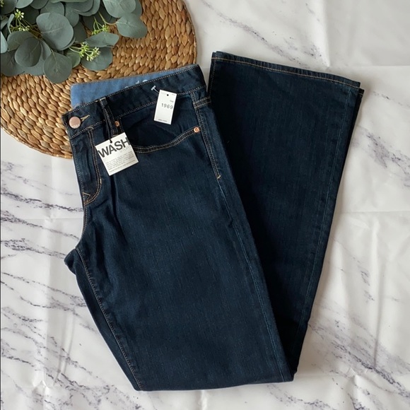 GAP Denim - NWT -Gap curvy bootcut -dark wash -Size 12 regular
